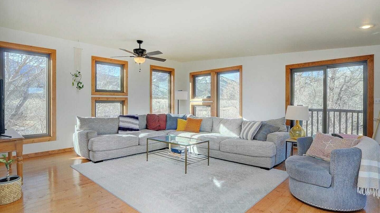 Photo of Livingroom in Salida