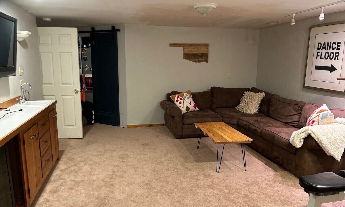 Photo of Livingroom in Peregrine
