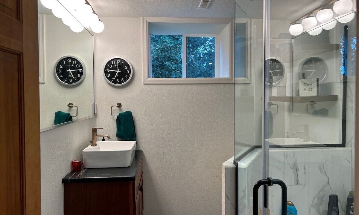 Photo of Bathroom in Peregrine