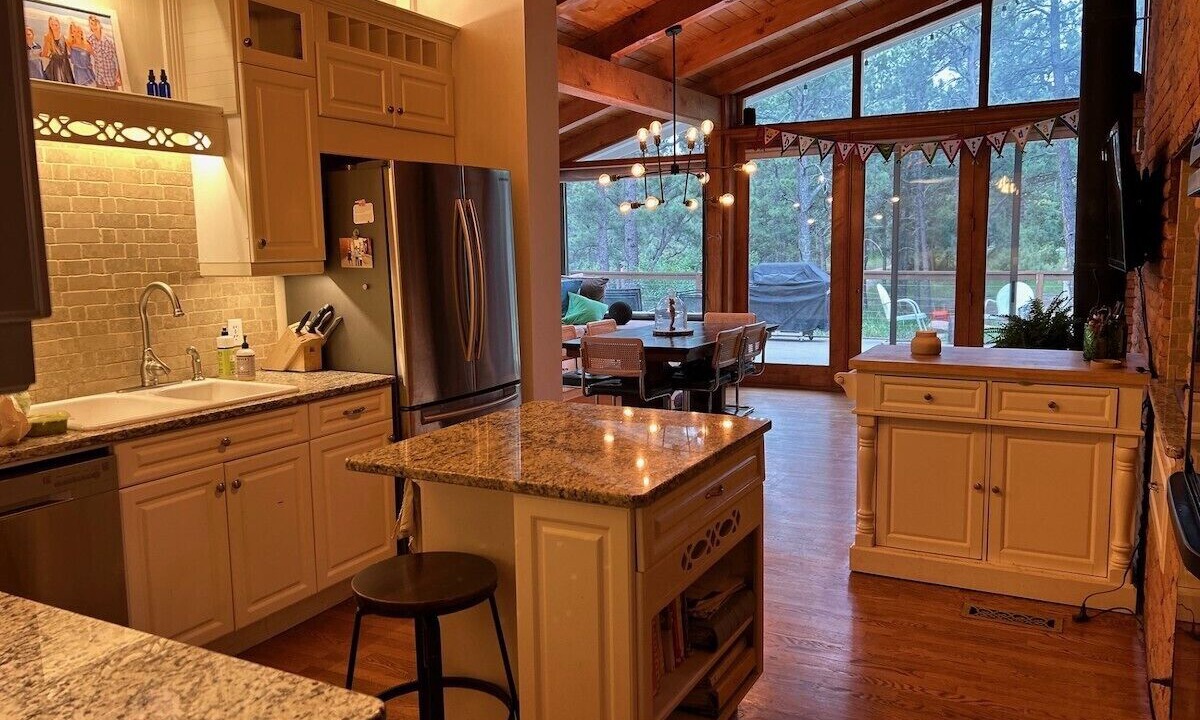 Photo of Kitchen in Peregrine