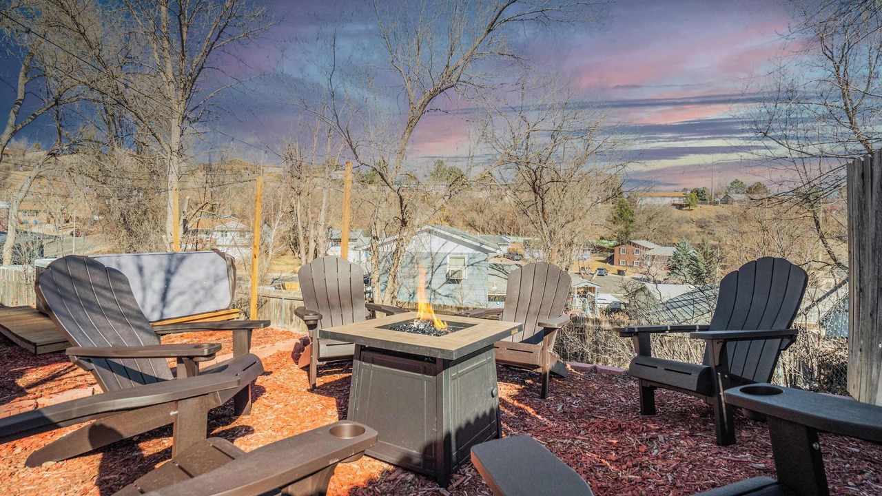 Photo of Outdoor in West Colorado Springs