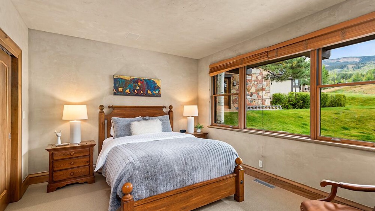 Photo of Bedroom in Snowmass Village