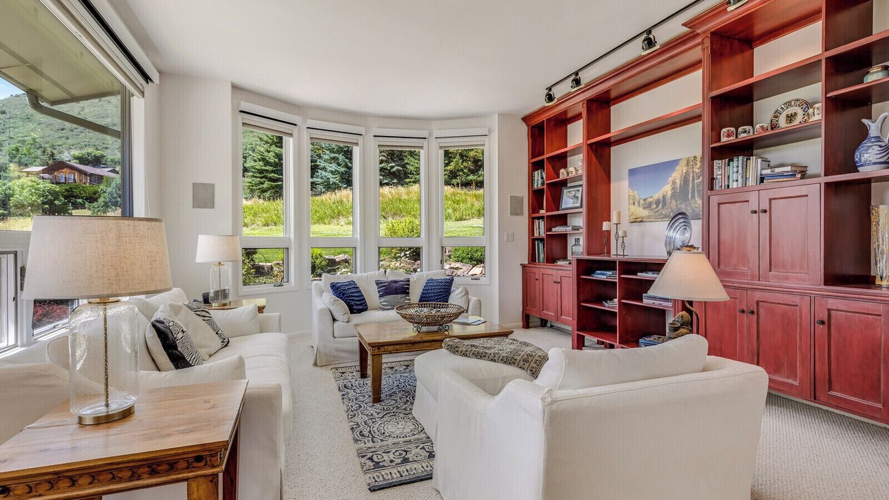 Photo of Livingroom in Glenwood Springs