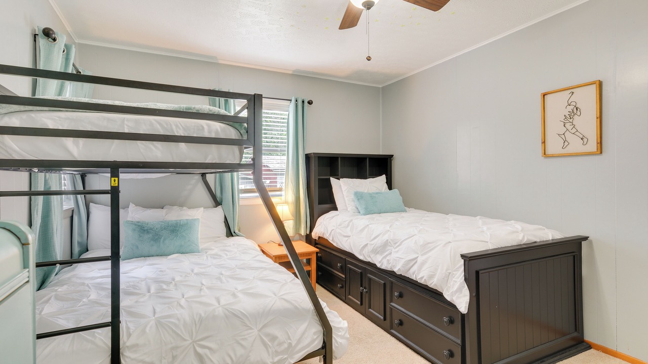 Photo of Bedroom in Beaver Shores