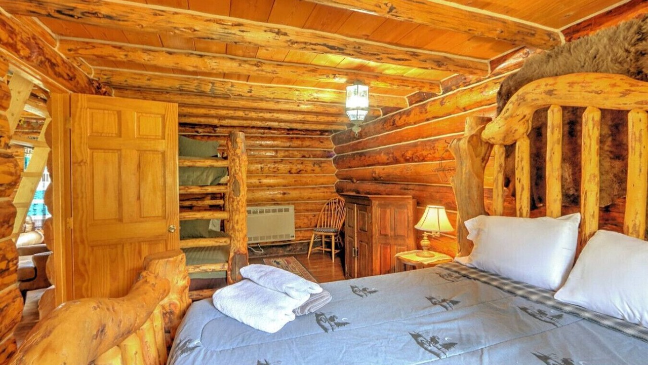 Photo of Bedroom in Glenwood Springs