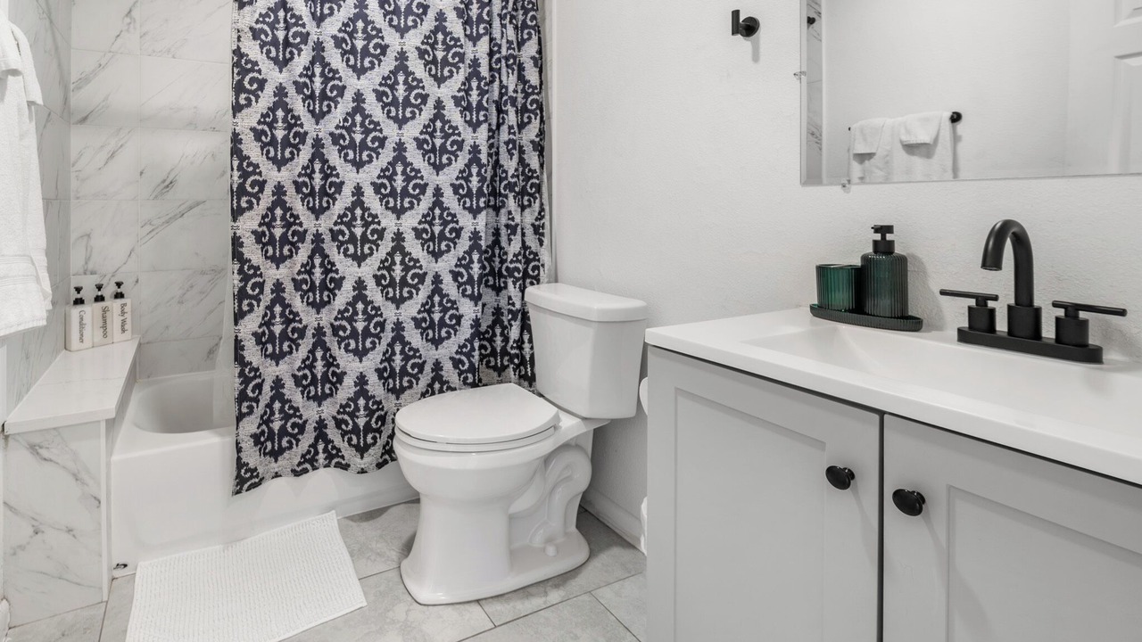Photo of Bathroom in North Aurora