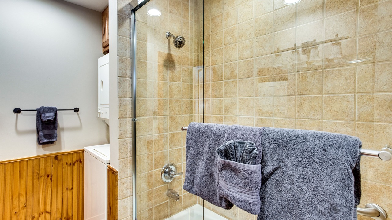 Photo of Bathroom in Almont
