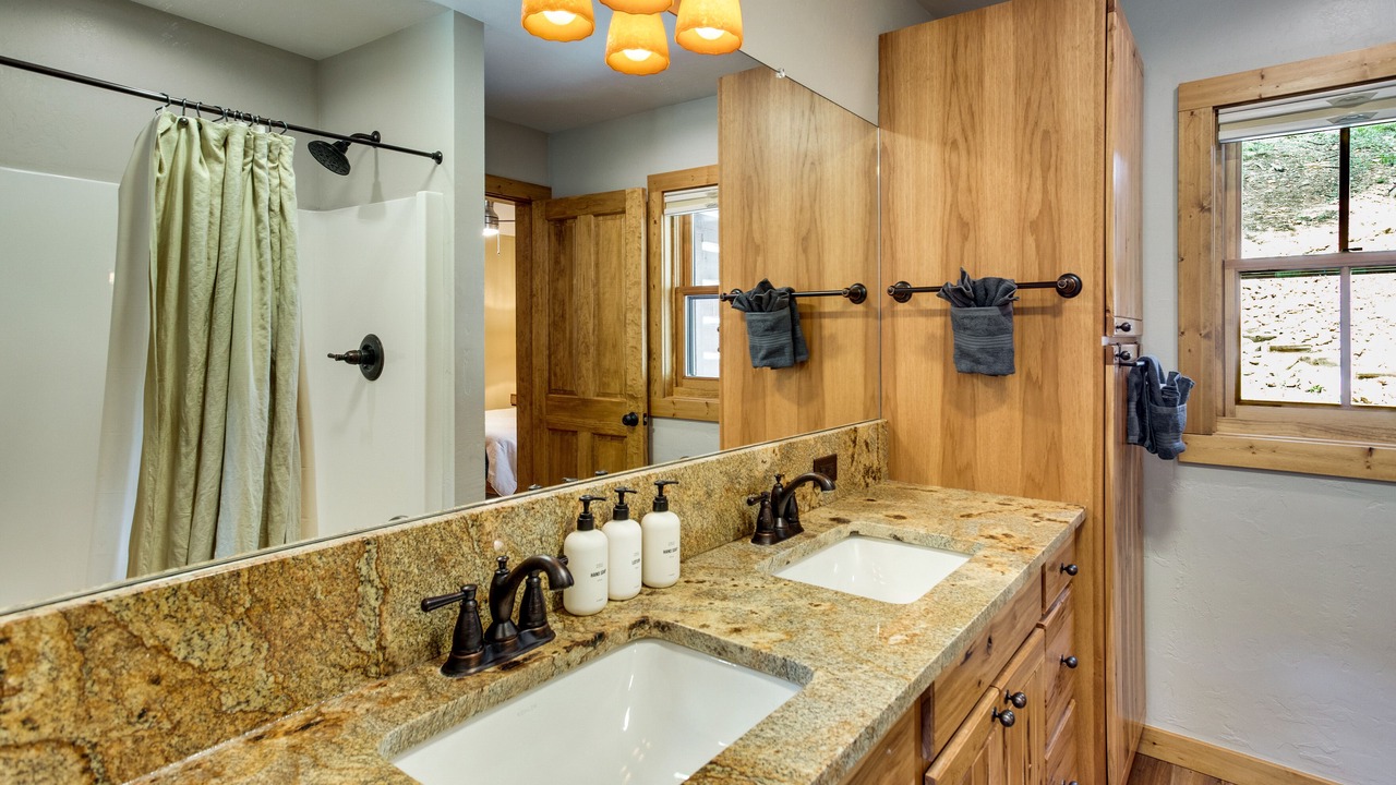 Photo of Bathroom in Almont