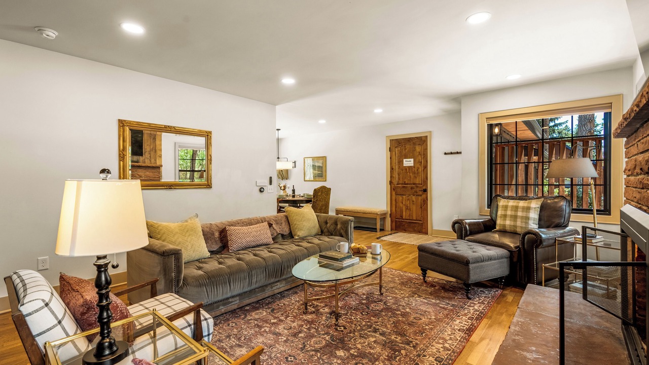 Photo of Livingroom in Cascade