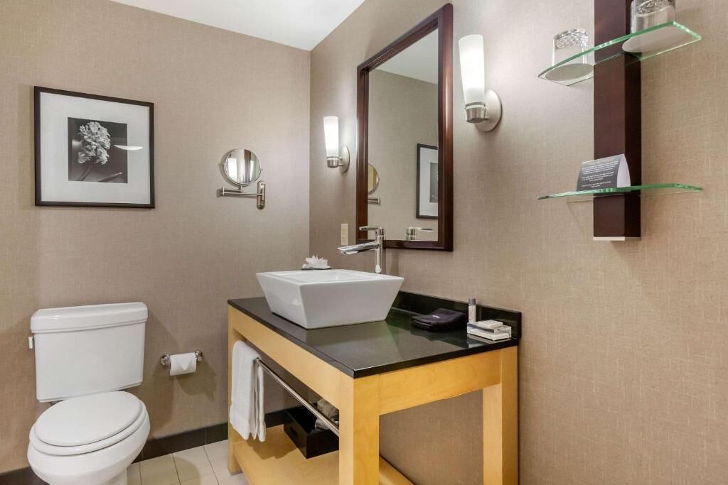 Photo of Bathroom in Aurora