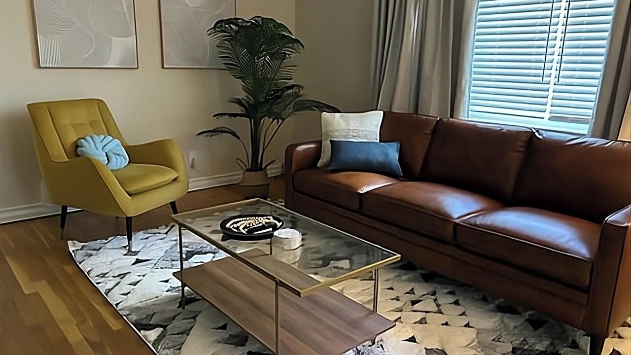 Photo of Livingroom in Aurora