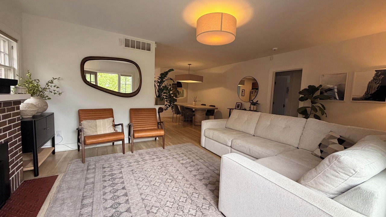 Photo of Livingroom in North Park Hill