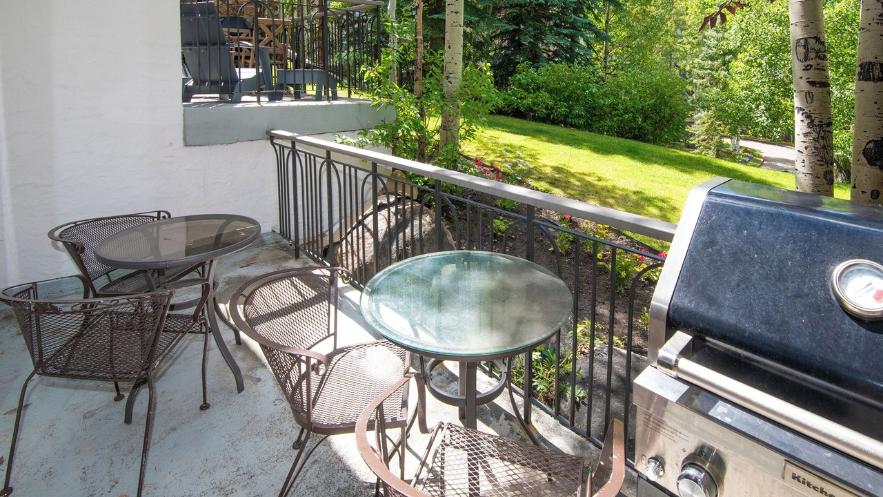 Photo of Outdoor in Highlands Townhomes
