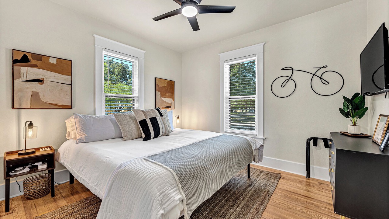 Photo of Bedroom in Rogers