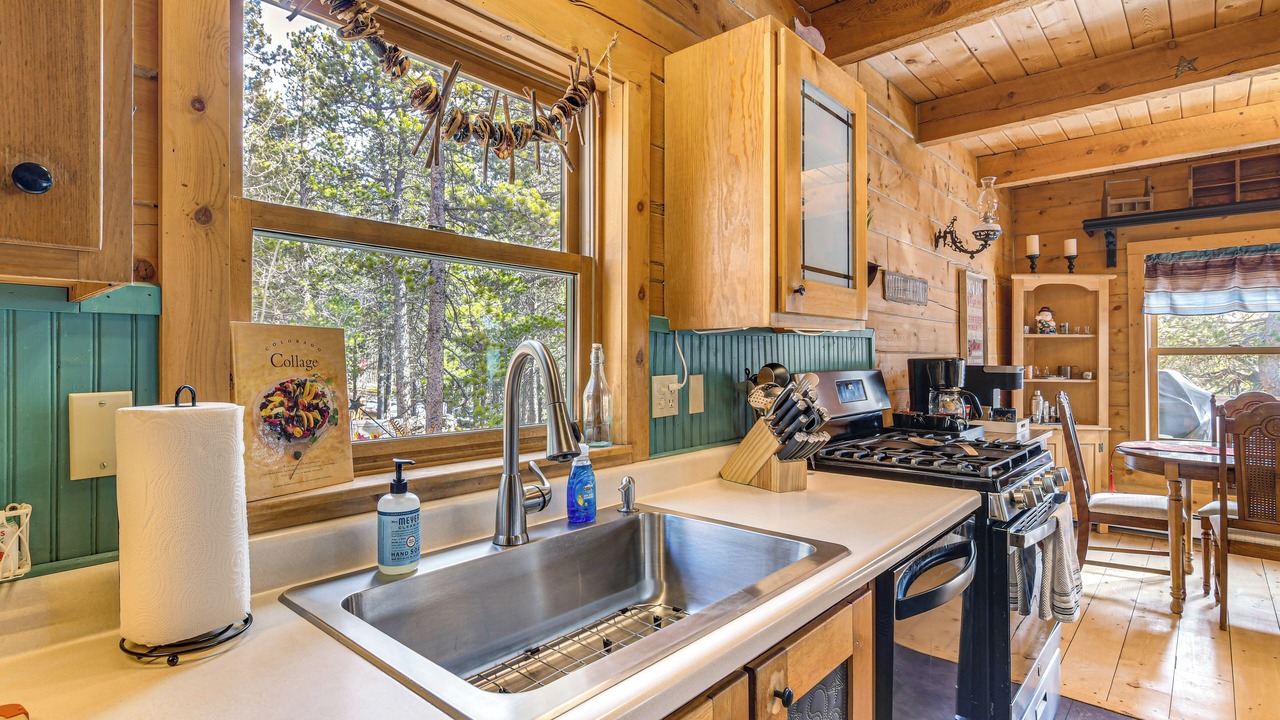 Photo of Kitchen in Black Hawk