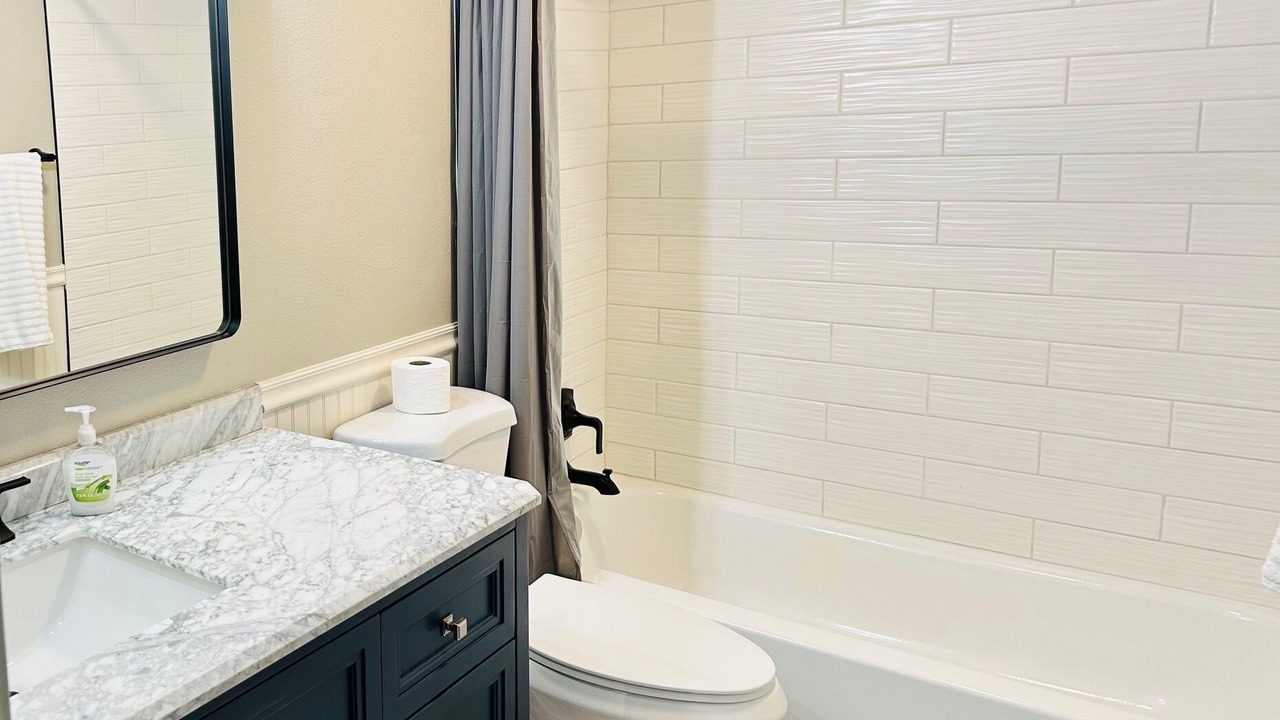 Photo of Bathroom in Ken Caryl