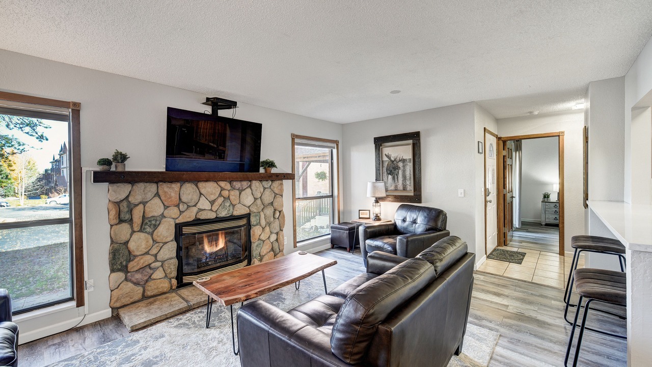Photo of Livingroom in Warrior's Mark