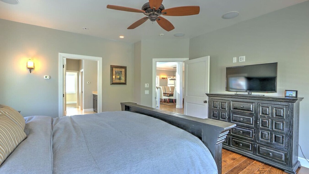 Photo of Bedroom in Glenwood Springs
