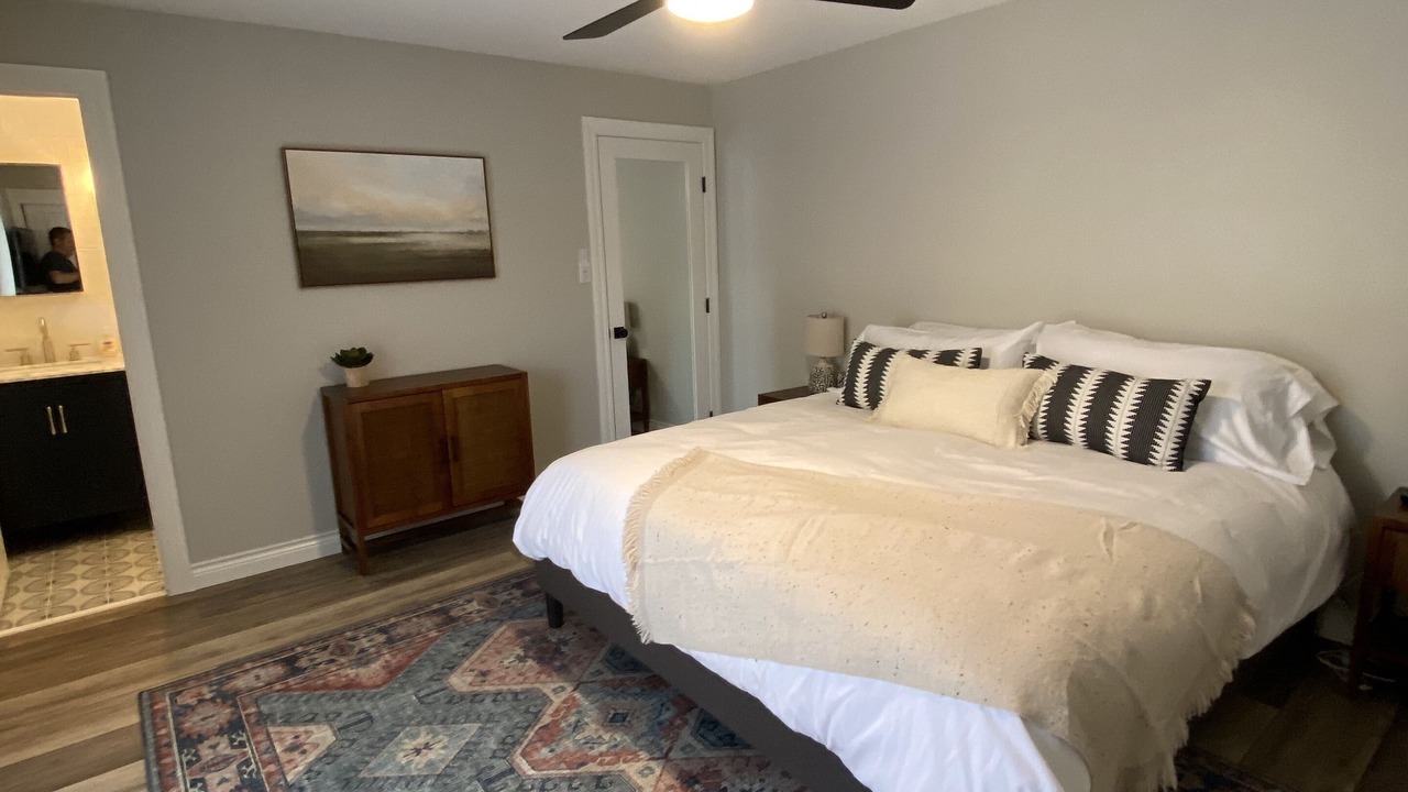Photo of Bedroom in Highland Park
