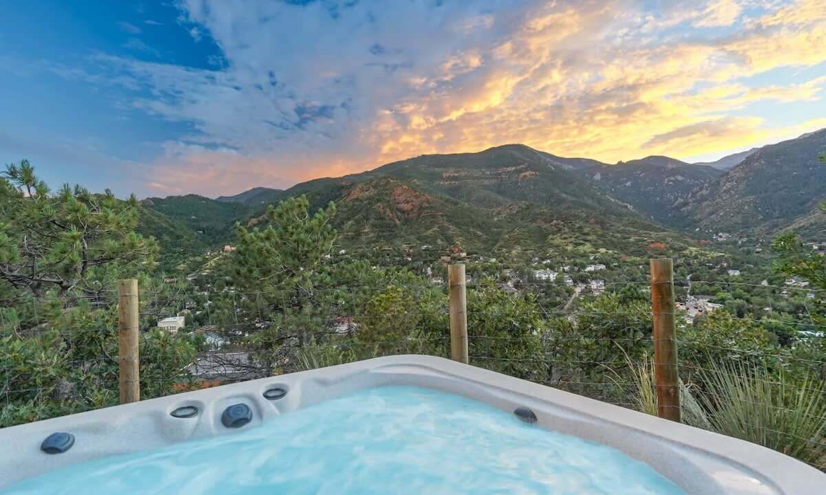 Photo of Outdoor in Manitou Springs Historic District