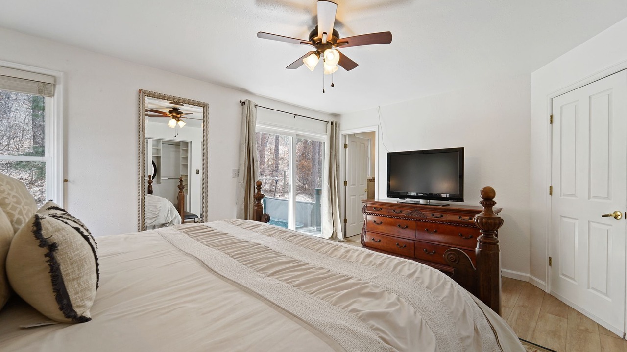 Photo of Bedroom in Sedalia