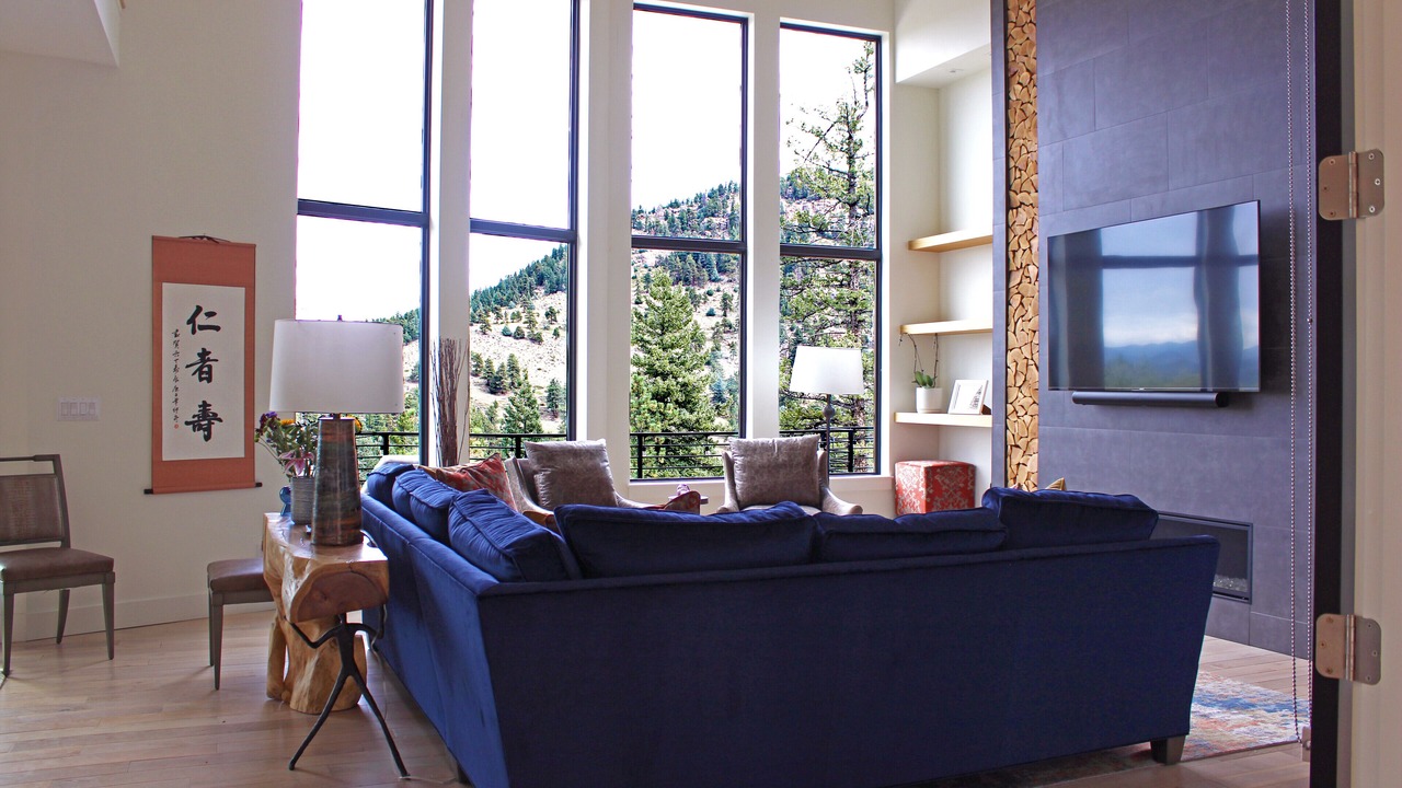 Photo of Livingroom in Evergreen