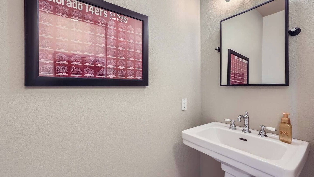 Photo of Bedroom in Colorado Springs