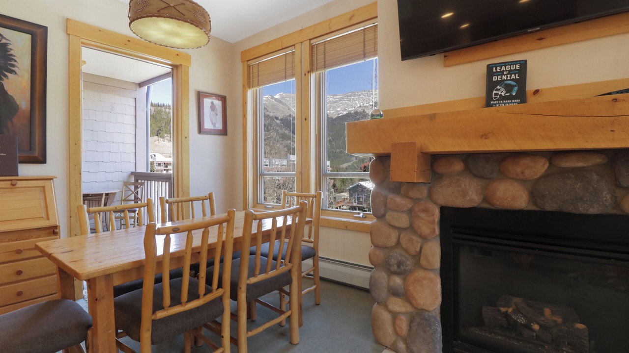 Photo of Livingroom in Copper Mountain Village