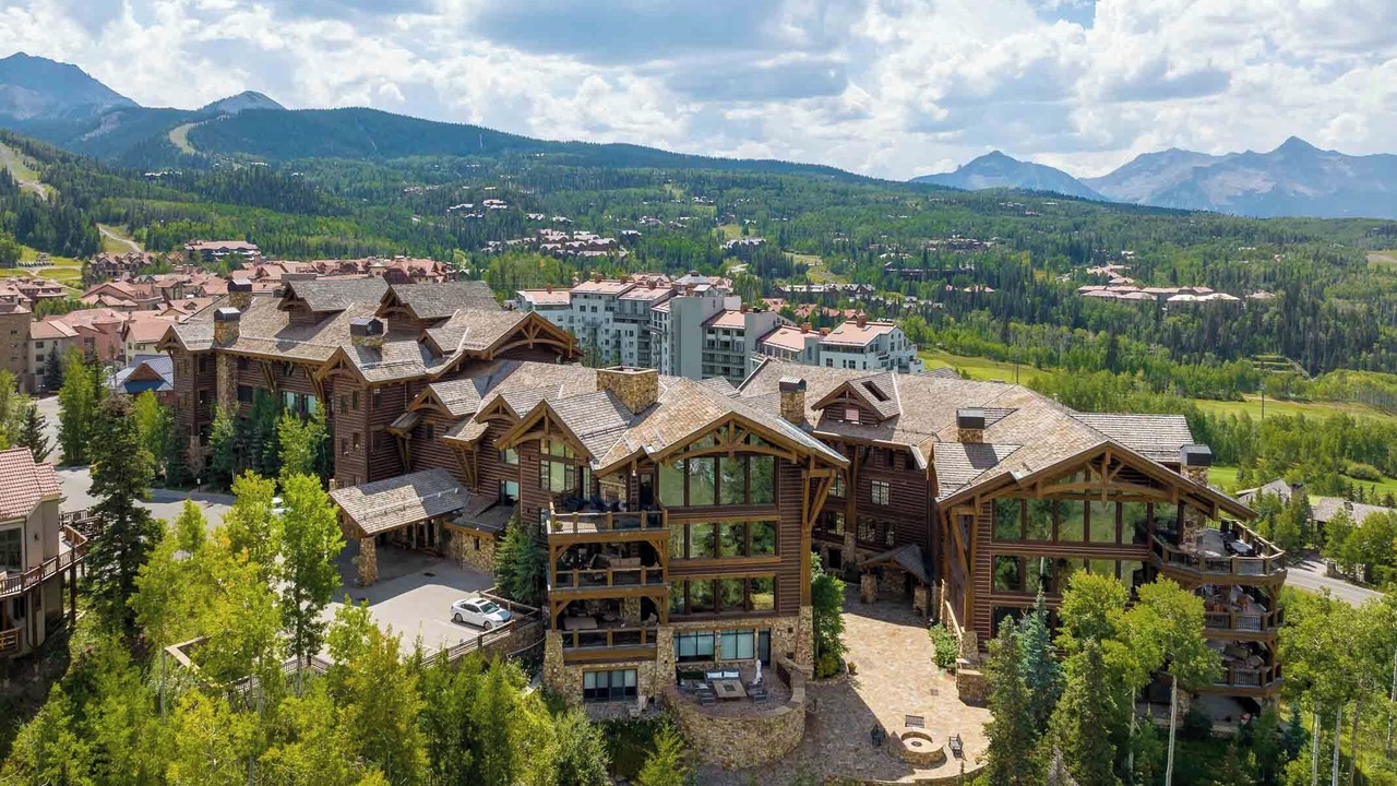 Photo of Outdoor in Mountain Village