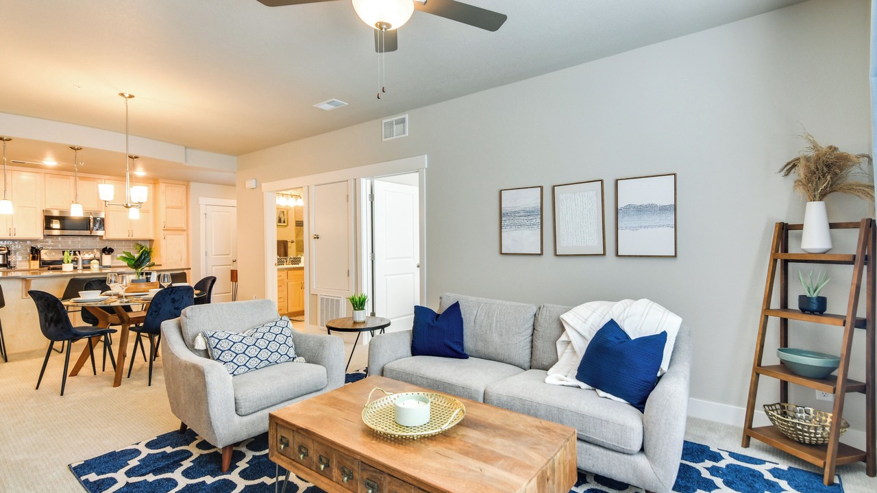 Photo of Livingroom in Centerra