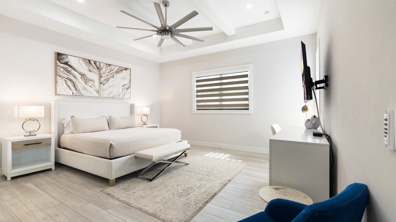 Photo of Bedroom in Naples Park