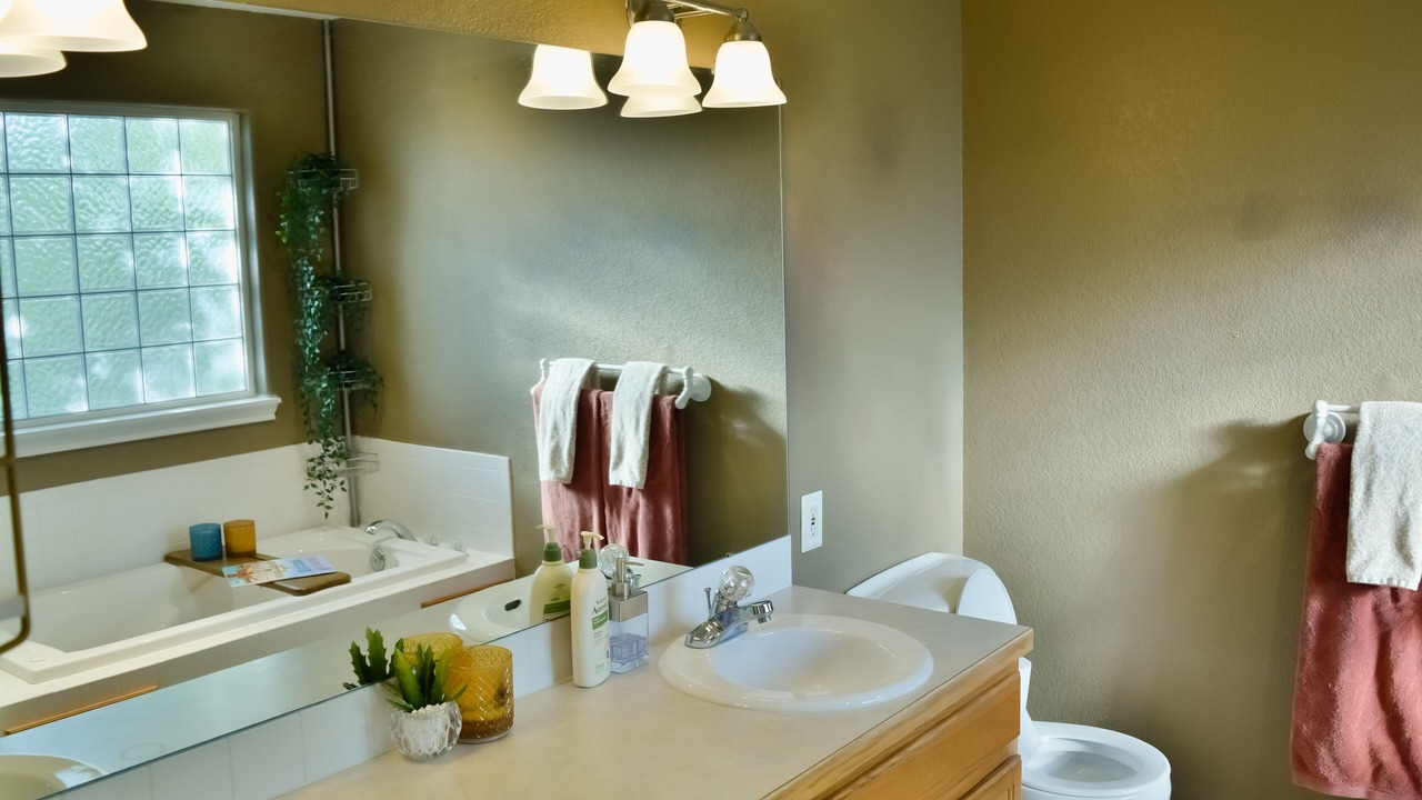Photo of Bathroom in Loveland