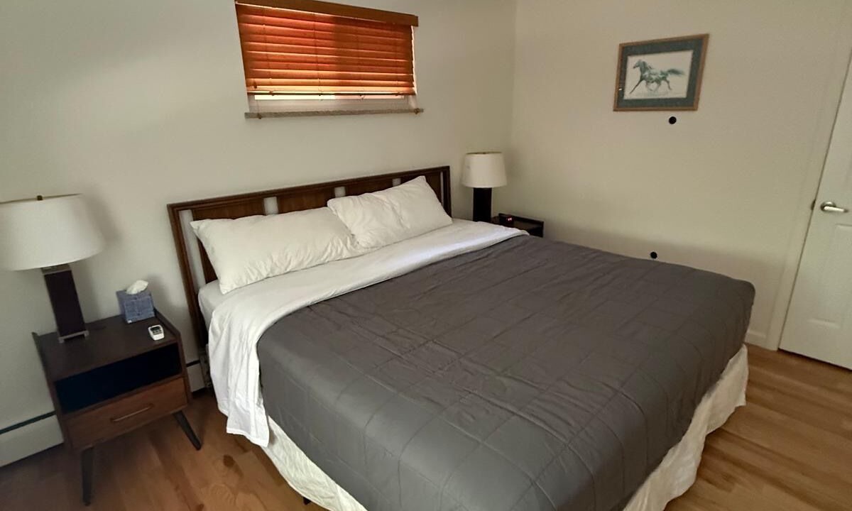 Photo of Bedroom in Morse Park