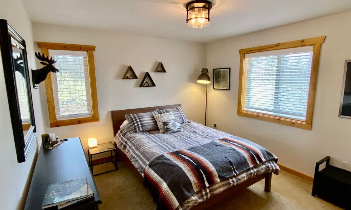 Photo of Bedroom in Indian Mountain