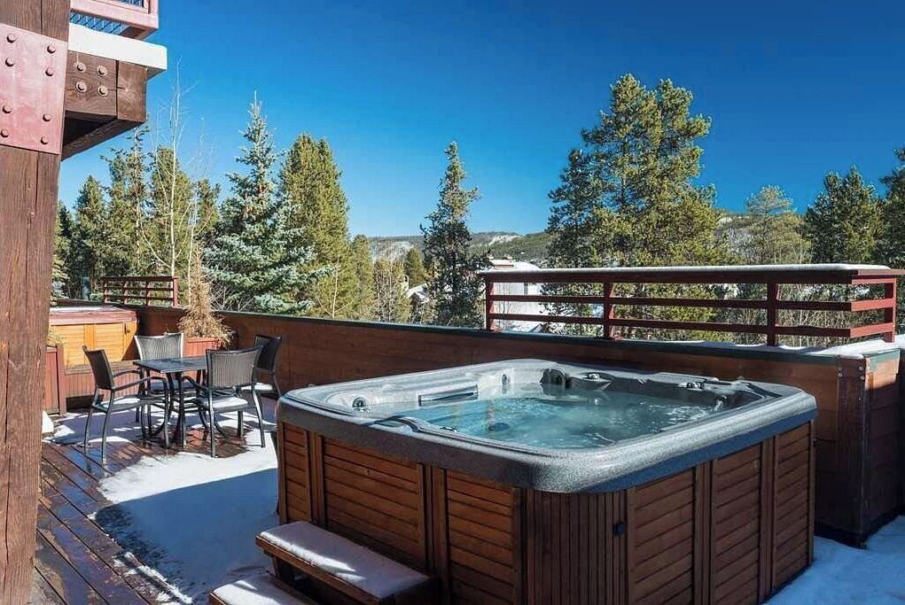 Photo of Patio Balcony in Peak 9