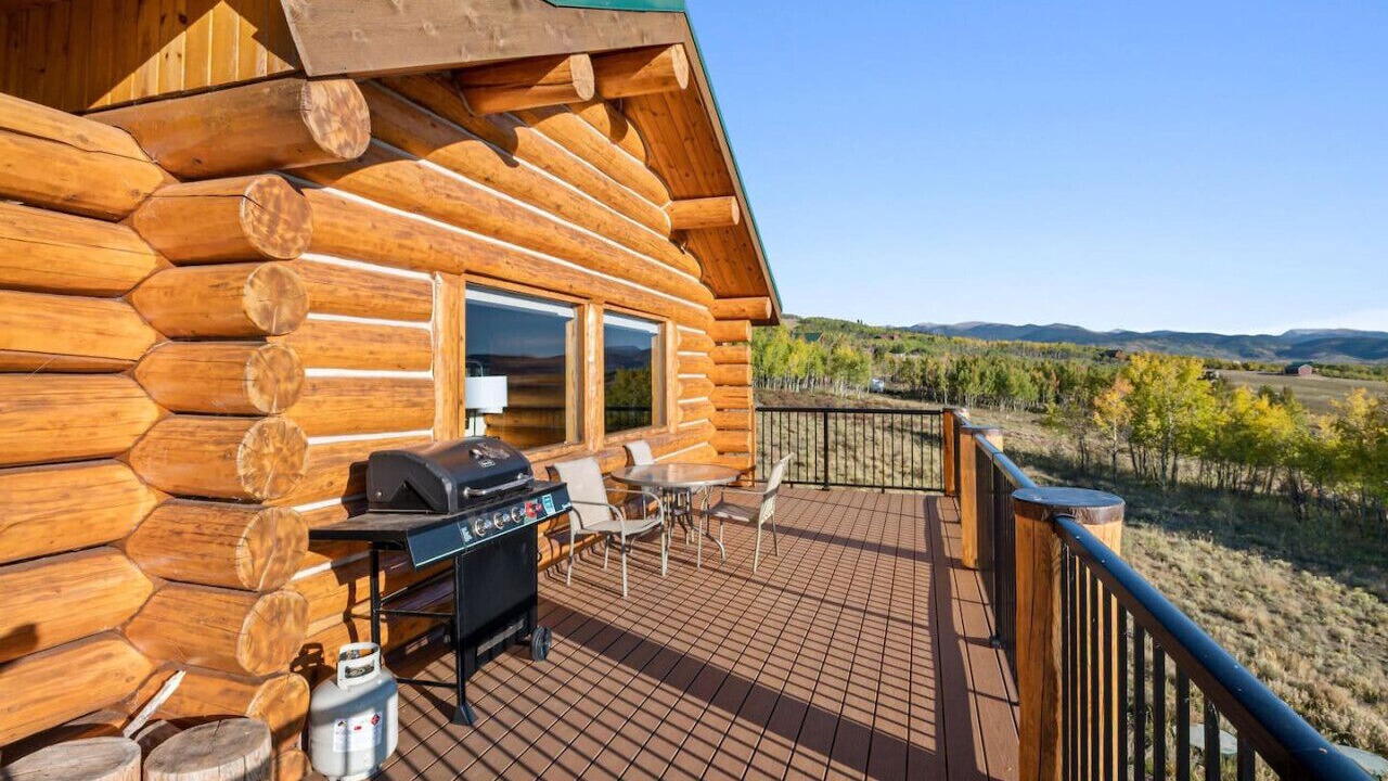 Photo of Outdoor in Michigan Hill