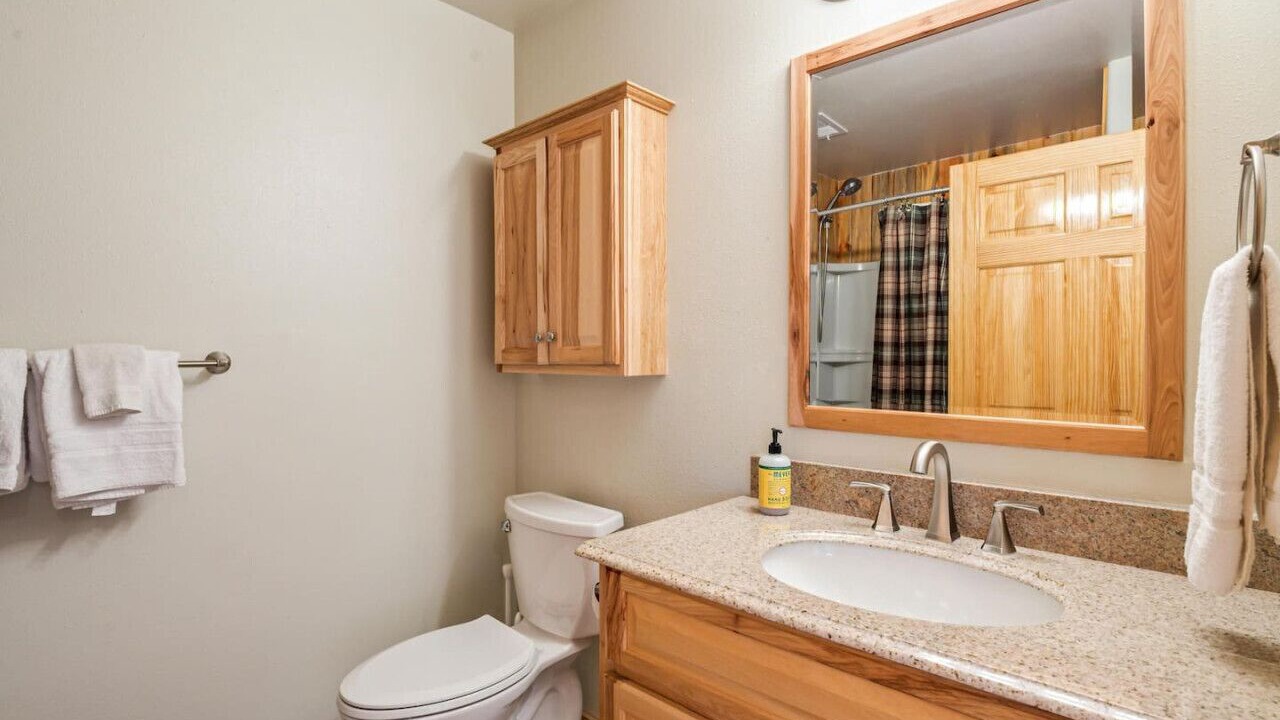Photo of Bathroom in Michigan Hill