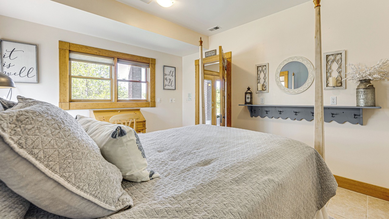 Photo of Bedroom in Colorado Springs