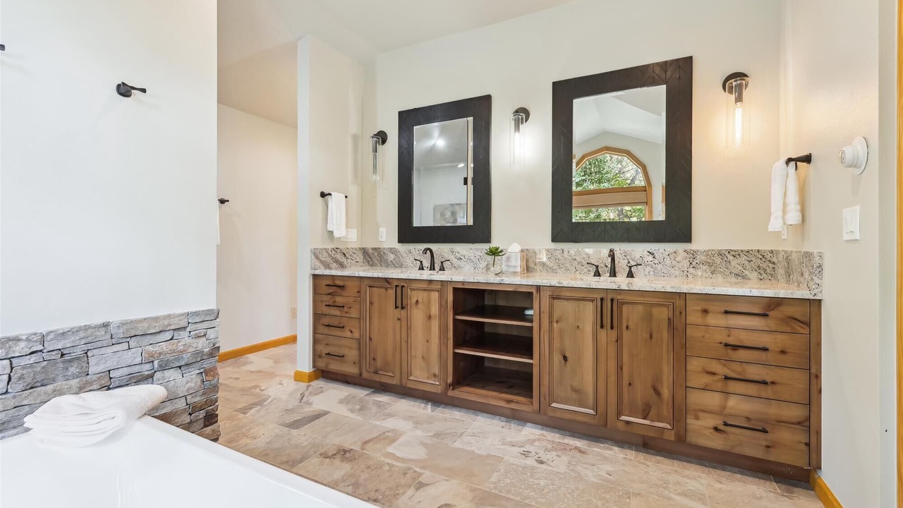 Photo of Bathroom in Woodmoor
