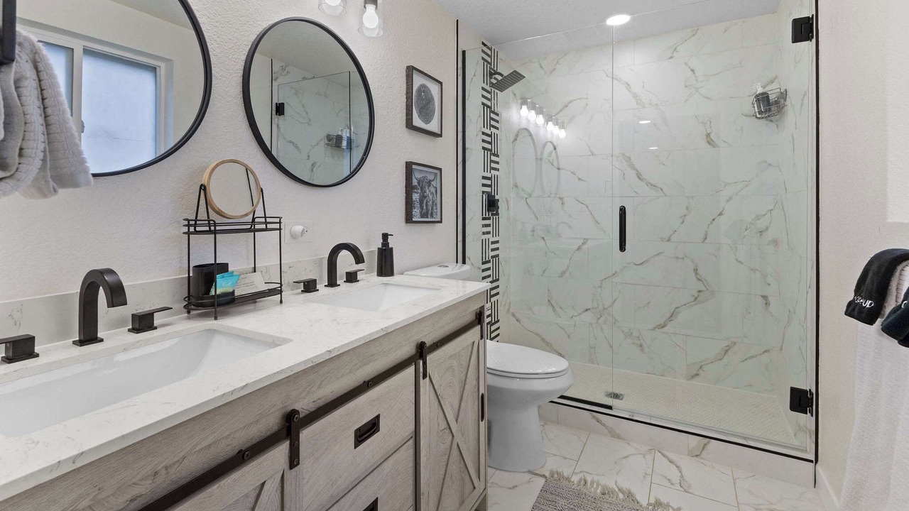 Photo of Bathroom in Lakewood