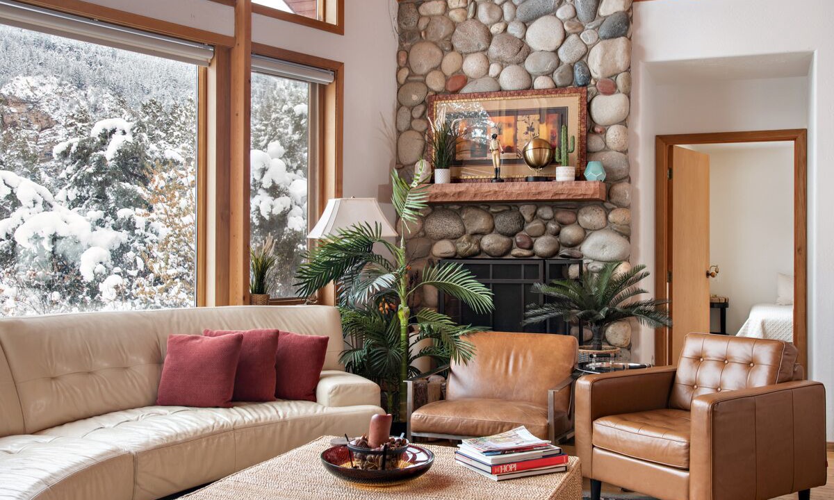 Photo of Livingroom in Glenwood Springs