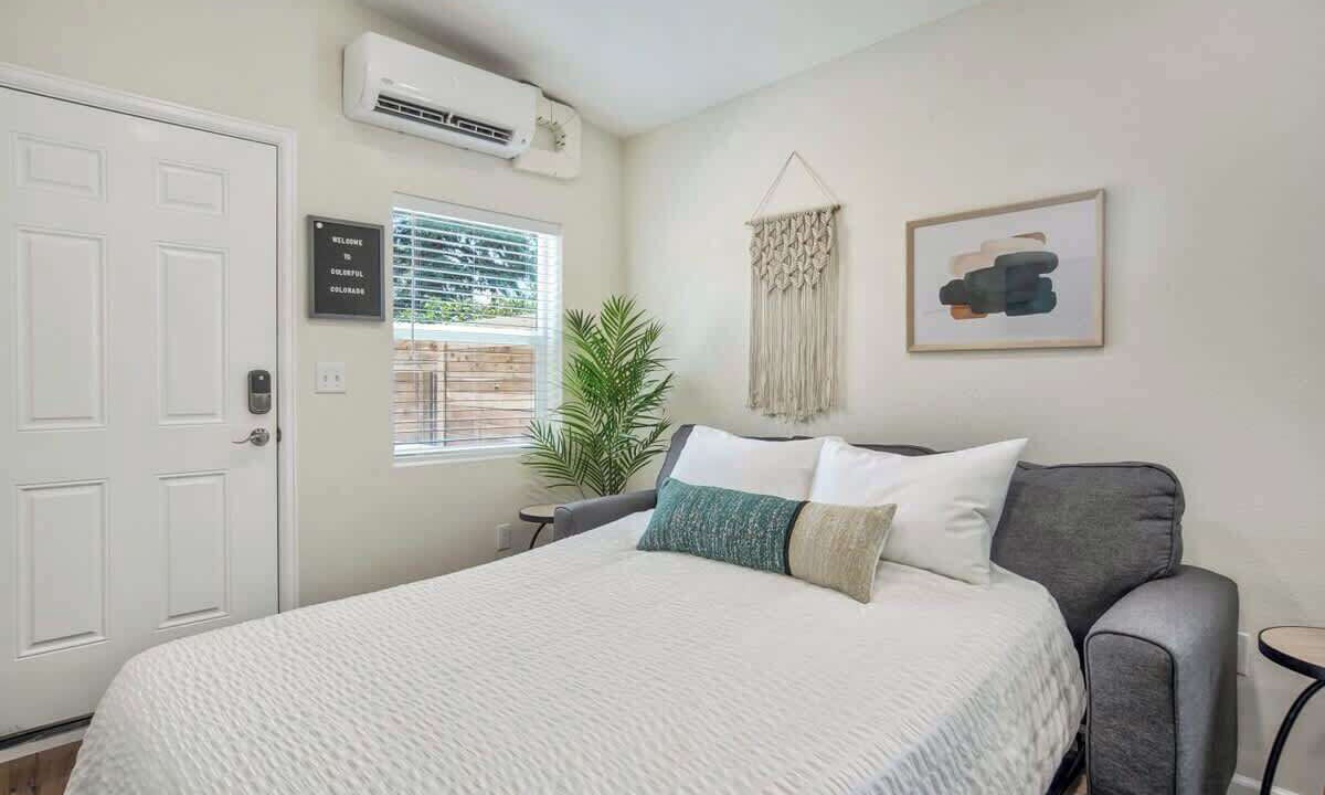 Photo of Bedroom in Central Colorado Springs