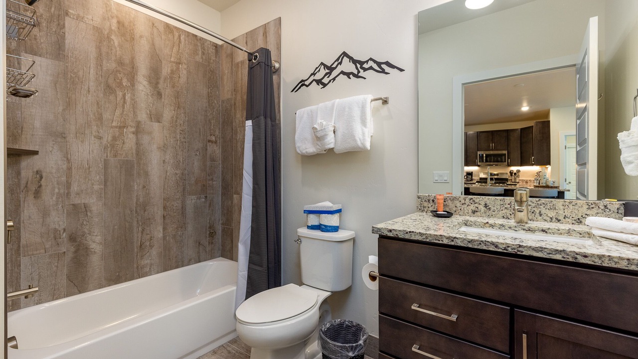 Photo of Bathroom in Lakeside Village