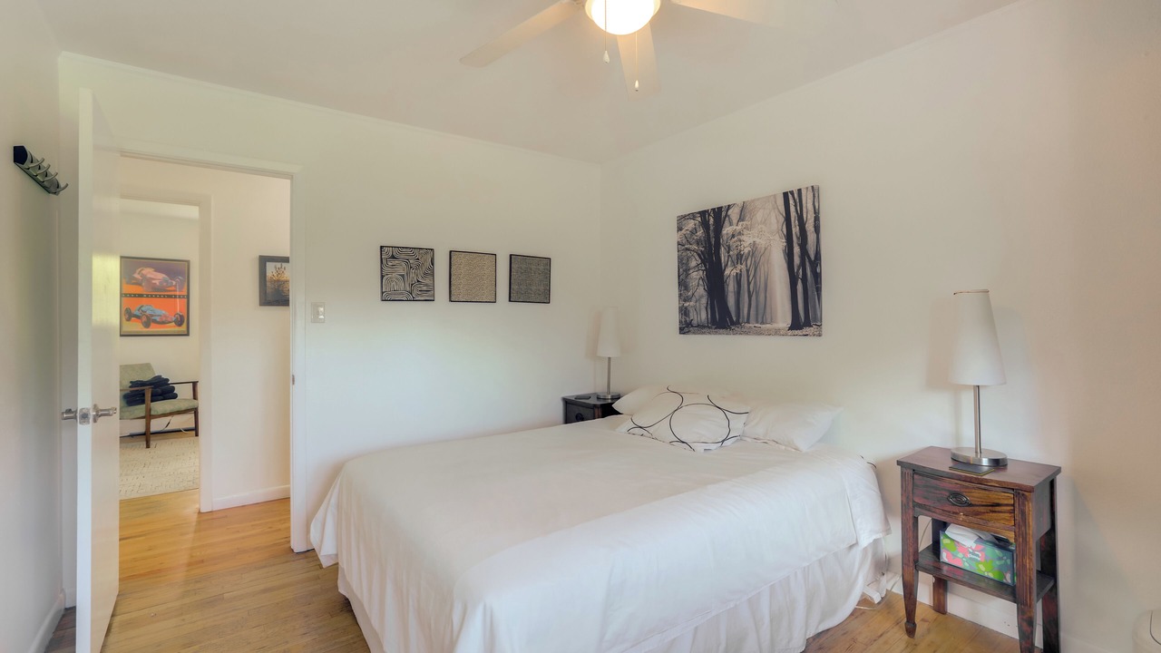 Photo of Bedroom in Applewood Villages