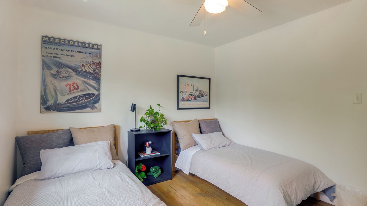 Photo of Bedroom in Applewood Villages