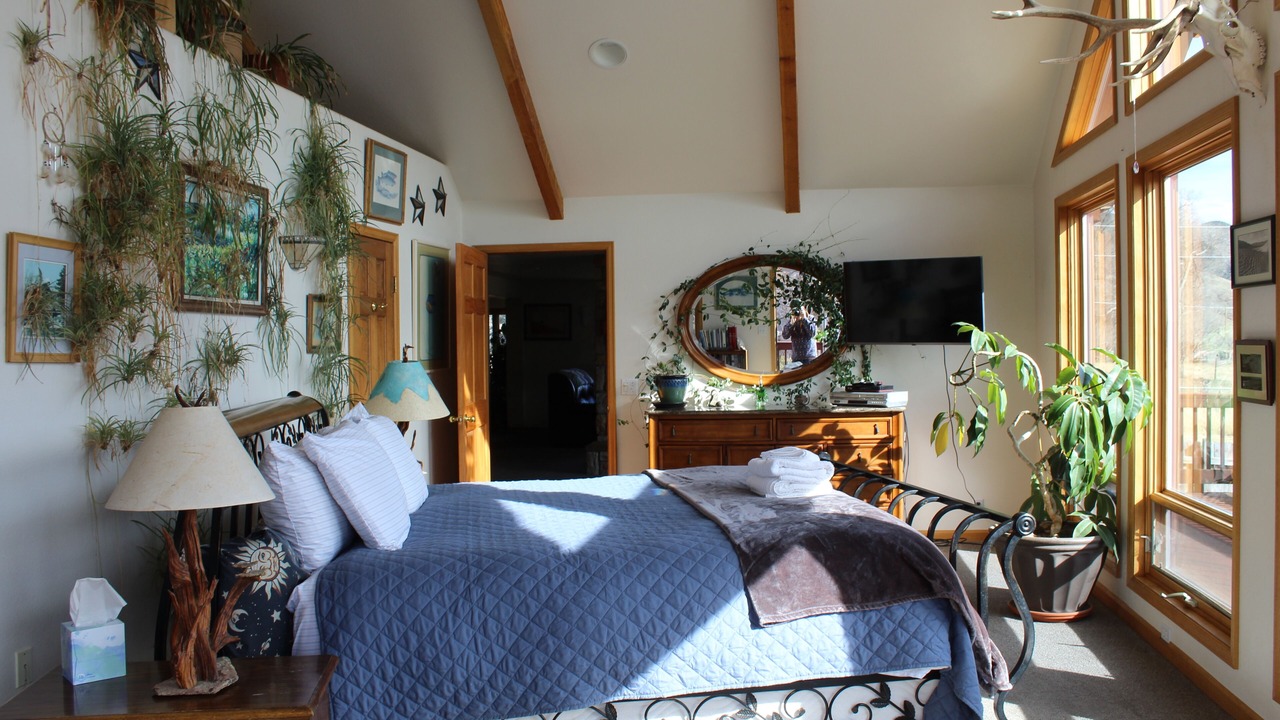 Photo of Bedroom in Salida