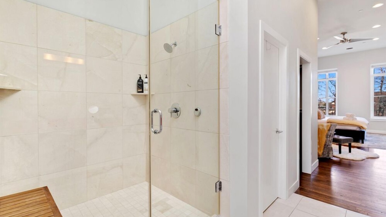Photo of Bathroom in Old Town