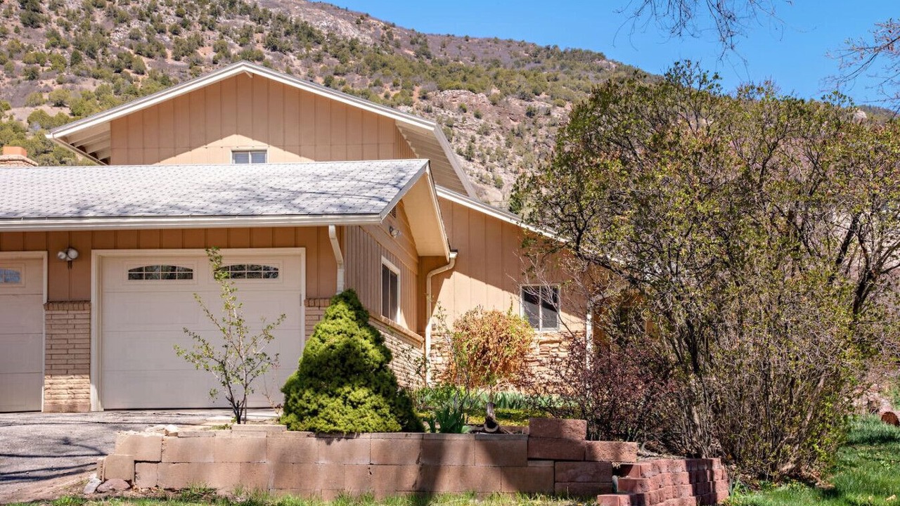 Photo of Outdoor in Glenwood Springs