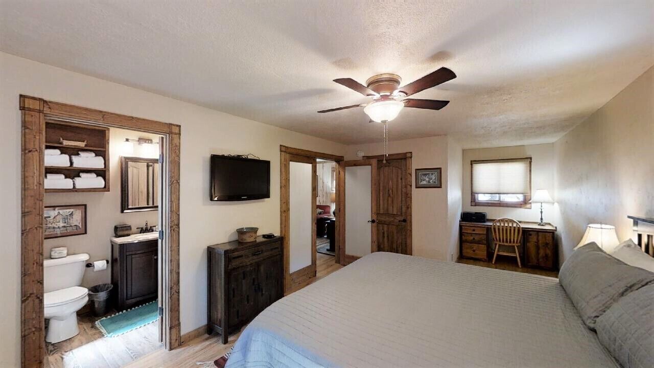 Photo of Others in Red River