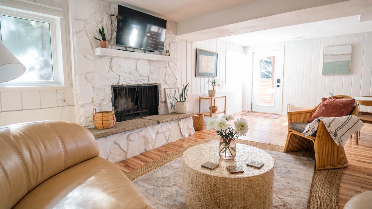 Photo of Livingroom in Northeast Colorado Springs